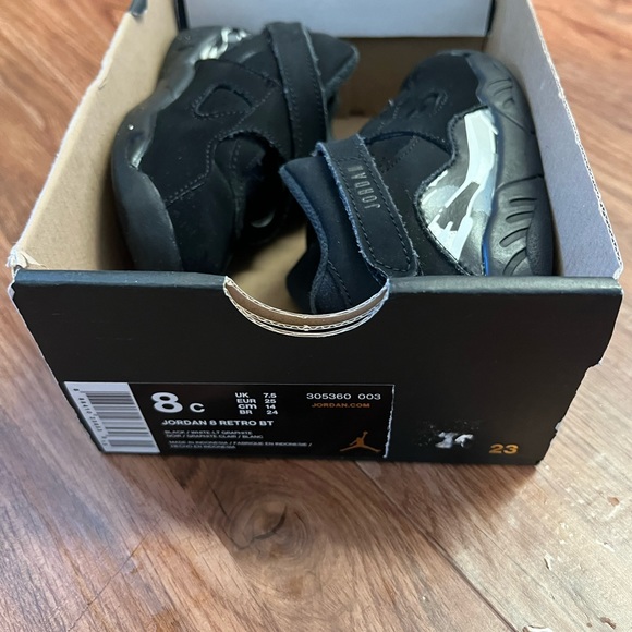 💯Authentic Jordan Retro 8 Nike❤️🔥 - Picture 4 of 5